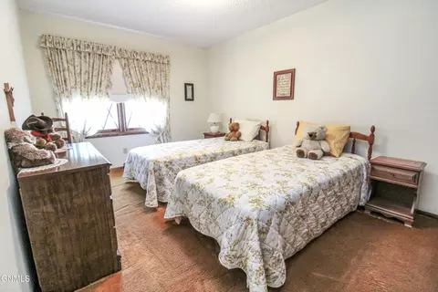 Bedroom - 337 S Brandon Loop, Bismarck, ND 58503 photo 3 of 5