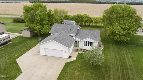 3710 Princeton Ave W, Bismarck, ND 58504