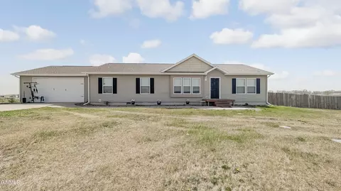 3248 125th Y Ave NW, Watford City, ND 58854