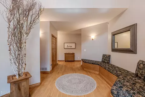 Entry Way - 772 Munich Dr, Bismarck, ND 58504 photo 5 of 15
