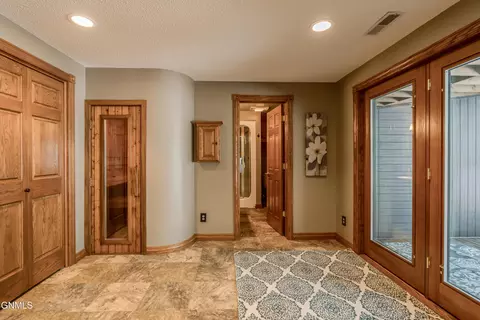 Entry Way - 772 Munich Dr, Bismarck, ND 58504 photo 14 of 15