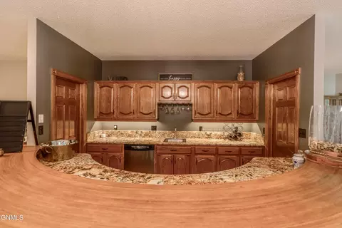 Kitchen - 772 Munich Dr, Bismarck, ND 58504 photo 1 of 11