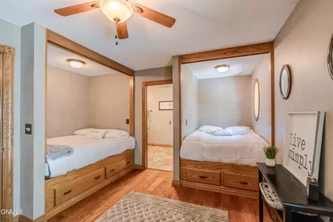 Bedroom - 772 Munich Dr, Bismarck, ND 58504 photo 1 of 11
