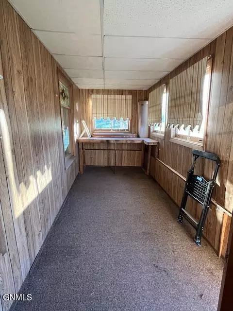 Exterior - 208 2nd St, Eckelson, ND 58481 photo 4 of 5