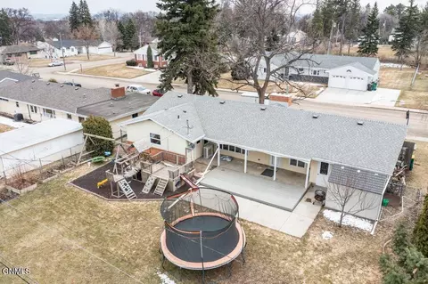 View/Area - 216 Tower Ave, Bismarck, ND 58501 photo 1 of 3
