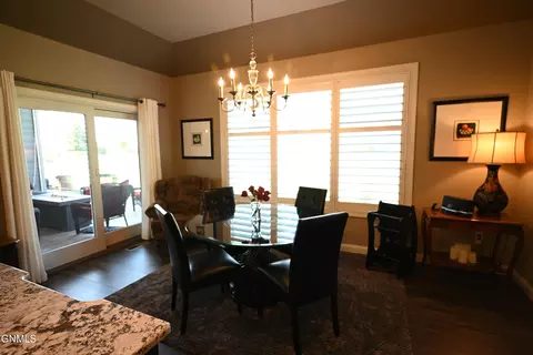 Dining - 1113 Community Loop, Bismarck, ND 58503 photo 1 of 1