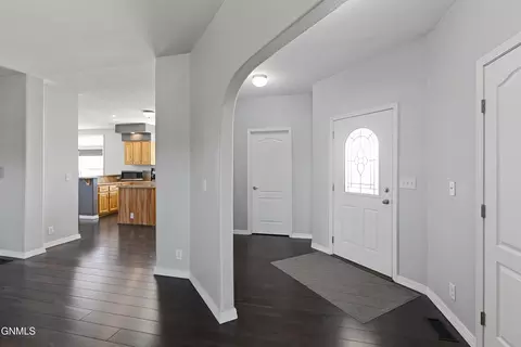 Entry Way - 6255 123rd Ave NW, Epping, ND 58843 photo 1 of 2