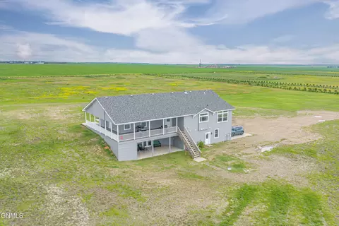 6255 123rd Ave NW, Epping, ND 58843