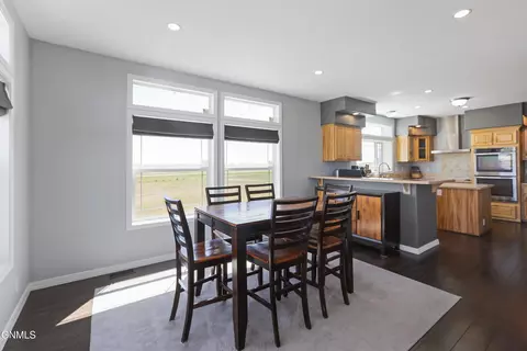 Dining - 6255 123rd Ave NW, Epping, ND 58843 photo 2 of 3
