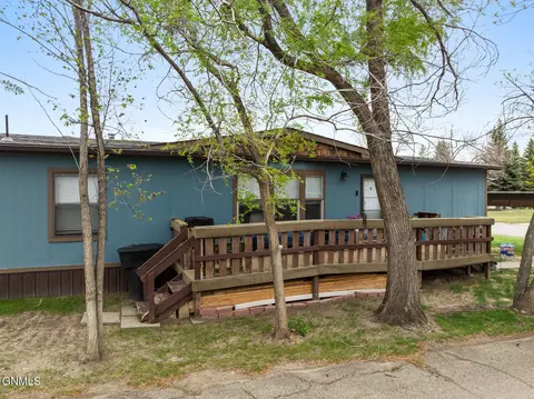 2003 6th Ave NW, Williston, ND 58801 photo 26