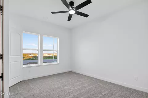Bedroom - 3205 27th Ave W, Williston, ND 58801 photo 2 of 3