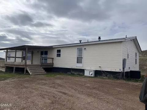 3579 107th Ave NW, Keene, ND 58847