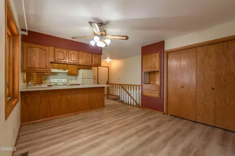 Living - 2010 E Capitol Ave, Bismarck, ND 58501 photo 3 of 3