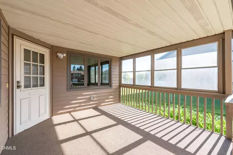 Exterior - 2010 E Capitol Ave, Bismarck, ND 58501 photo 3 of 5