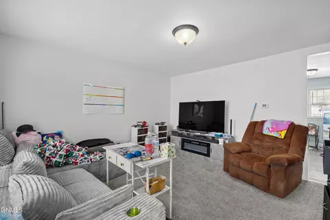 Living - 815 5th Ave W, Williston, ND 58801 photo 1 of 1