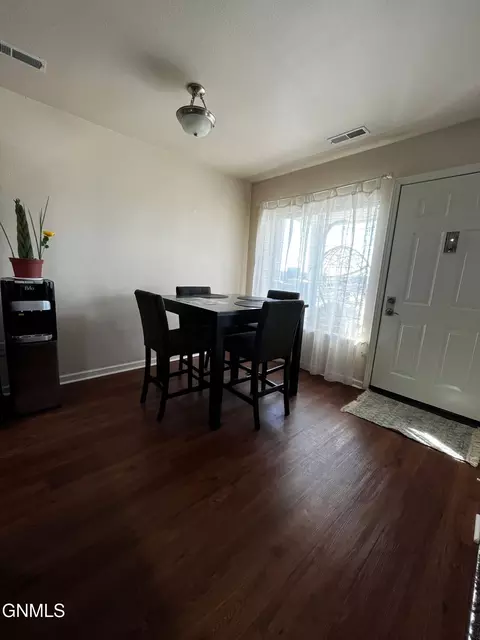 Dining - 3602 Long Branch Ave, Williston, ND 58801 photo 1 of 1