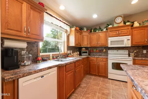 Kitchen - 8550 Willow Rd N, Mandan, ND 58554 photo 1 of 5