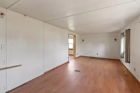 3503 6th Ave E, Williston, ND 58801 photo 9