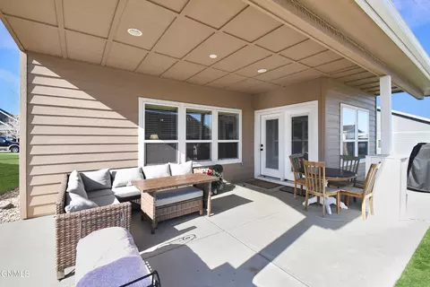 Exterior - 608 70th St E, Williston, ND 58801 photo 3 of 4