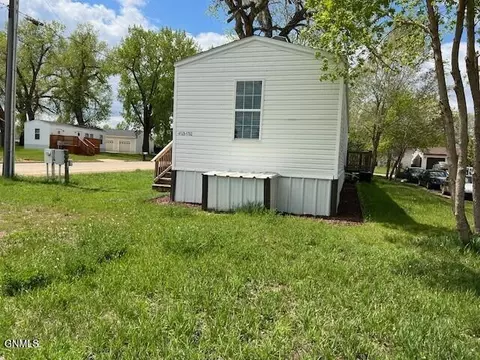 402 E Street St N, Hebron, ND 58638 photo 13
