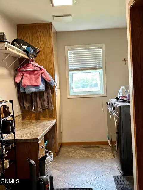 Other - 901 4th Ave W, Williston, ND 58801 photo 5 of 17