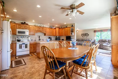 Kitchen - 138 1st Ave NW, Killdeer, ND 58640 photo 1 of 4