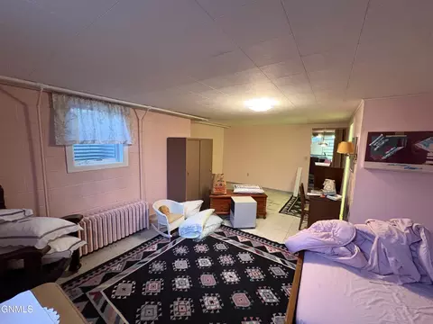 Bedroom - 121 4th St, Edgeley, ND 58433 photo 3 of 9