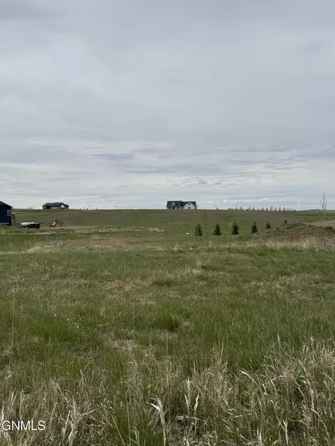tbd Clark Ct, Williston, ND 58801 photo 3
