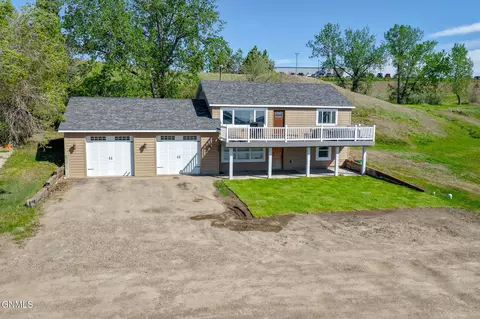 206 32nd W, Williston, ND 58801