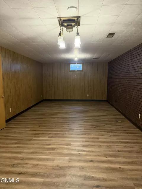 1134 Summit Blvd, Bismarck, ND 58504 photo 7