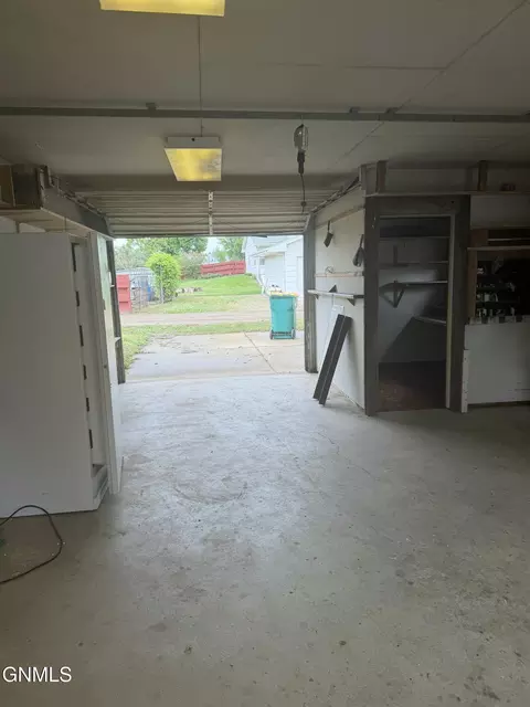 1134 Summit Blvd, Bismarck, ND 58504 photo 16