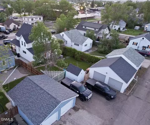 View/Area - 814 1st Ave E, Williston, ND 58801 photo 1 of 1