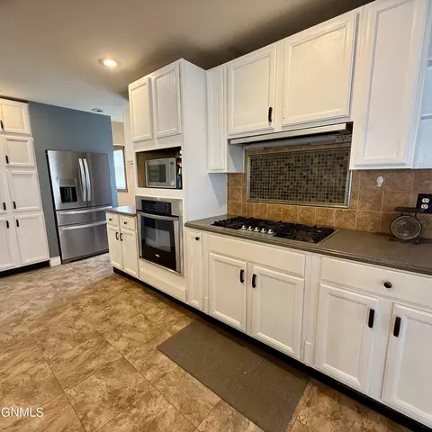 Kitchen - 19 2nd St E, Culbertson, MT 59218 photo 3 of 3