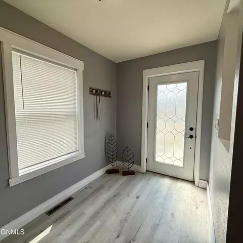 Entry Way - 19 2nd St E, Culbertson, MT 59218 photo 1 of 1