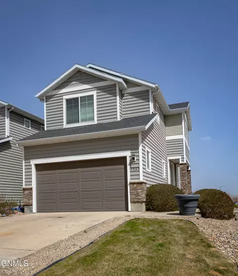 2802 29th Ave W, Williston, ND 58801
