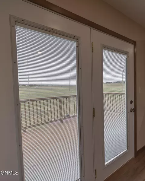 Entry Way - 1804 14th Ave E, Williston, ND 58801 photo 1 of 2