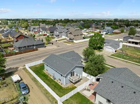 View/Area - 1921 18th Ave W, Williston, ND 58801 photo 5 of 6