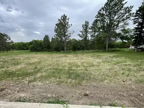 000 Maple Ave, Linton, ND 58552 photo 5