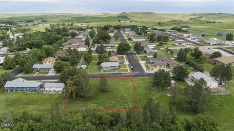 000 Maple Ave, Linton, ND 58552 photo 5