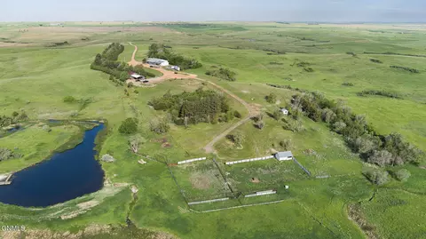 870 81st Ave SW, Dodge, ND 58625