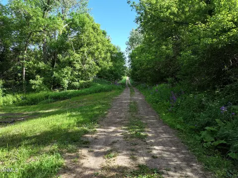 Other - 1509 River Dr NE, Mandan, ND 58554 photo 7 of 9