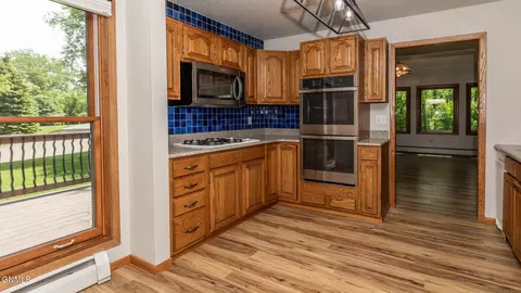 Kitchen - 1509 River Dr NE, Mandan, ND 58554 photo 1 of 2
