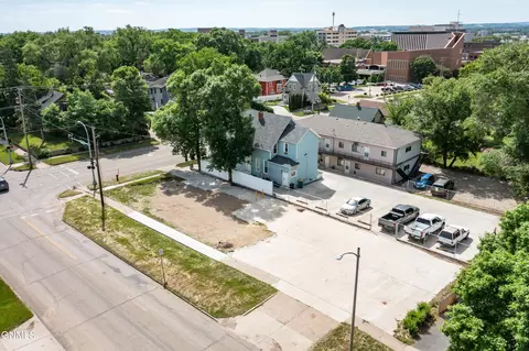 622 N 3rd St, Bismarck, ND 58501