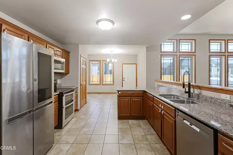 Kitchen - 3334 30th St W, Williston, ND 58801 photo 1 of 5
