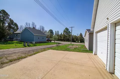 Exterior - 103 Iowa Ave, Mott, ND 58646 photo 5 of 9