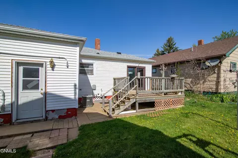 Exterior - 103 Iowa Ave, Mott, ND 58646 photo 3 of 9