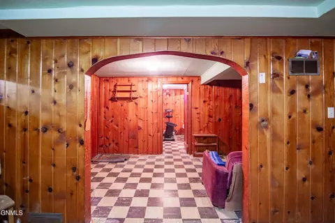 Entry Way - 103 Iowa Ave, Mott, ND 58646 photo 3 of 3