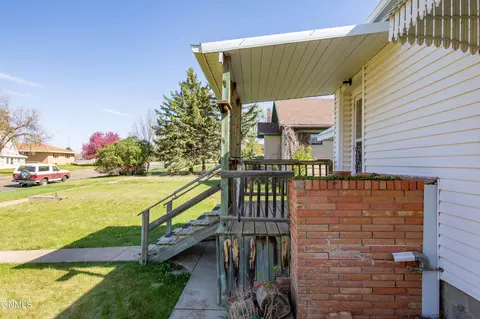 Exterior - 103 Iowa Ave, Mott, ND 58646 photo 8 of 9