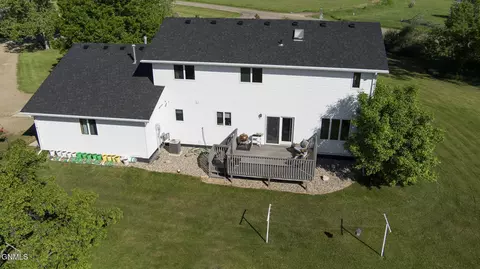 Exterior - 6201 Sully Dr, Bismarck, ND 58504 photo 7 of 7