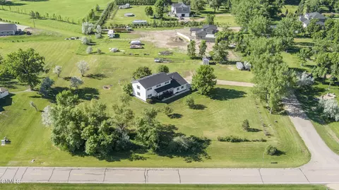 View/Area - 6201 Sully Dr, Bismarck, ND 58504 photo 8 of 11